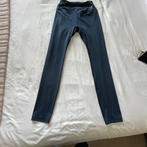 Gymshark women’s leggings Sz Medium